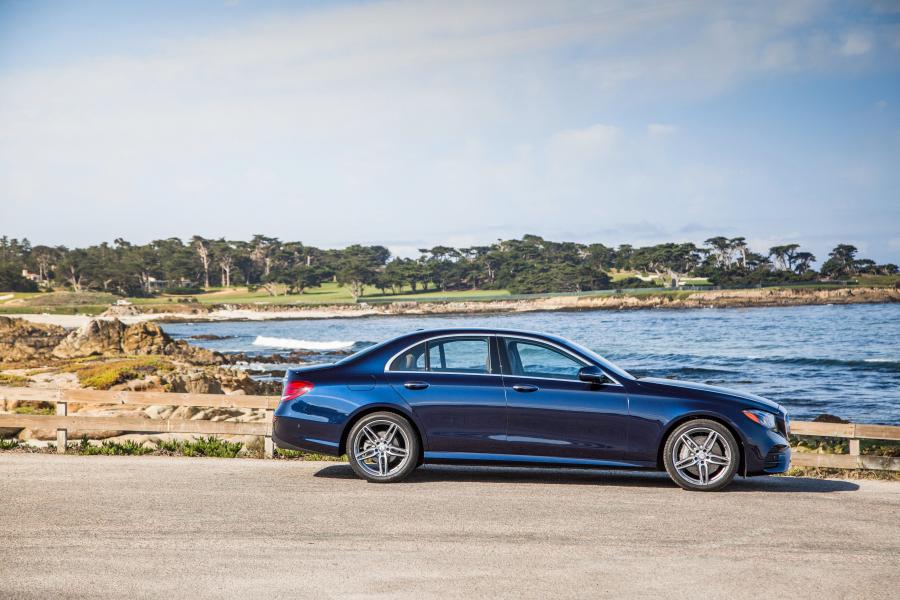  Mercedes-Benz E300 4Matic AMG Line 2016 года  (фото 10 из 30)